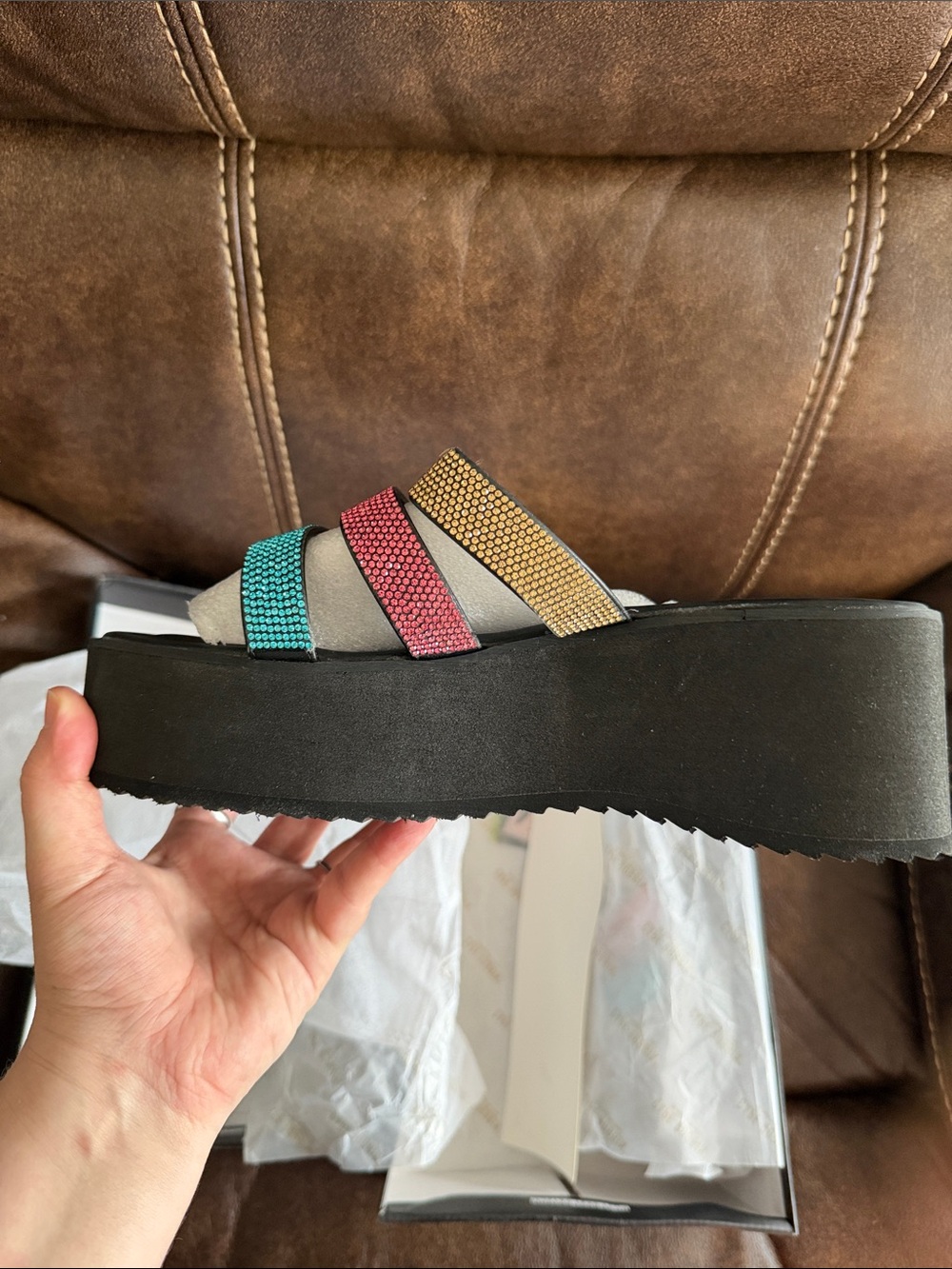 •CAPE ROBBIN• “Paye” Buckle Platform Rhinestone Slide Sandals-Multi // NIB - Picture 11 of 15